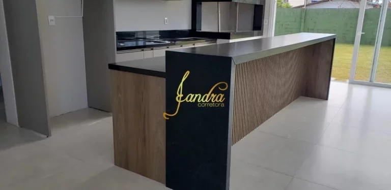 Imagem Casa em condominio em Itapeva - Torres com 05 suites nova semi mobiliada