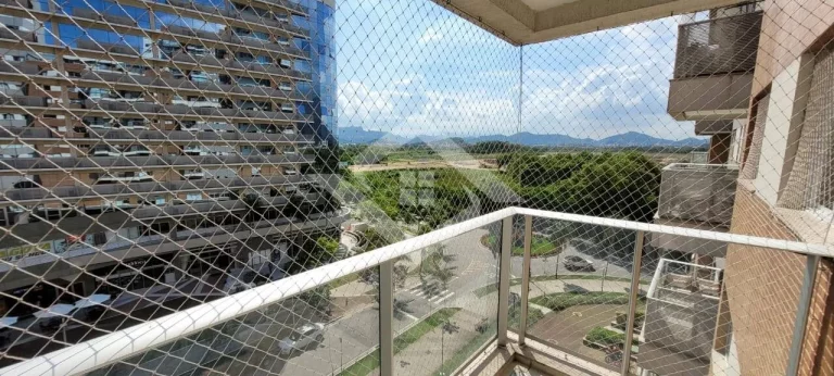Imagem Apartamento de 2 Quartos para Venda na Barra da Tijuca com 63 m²