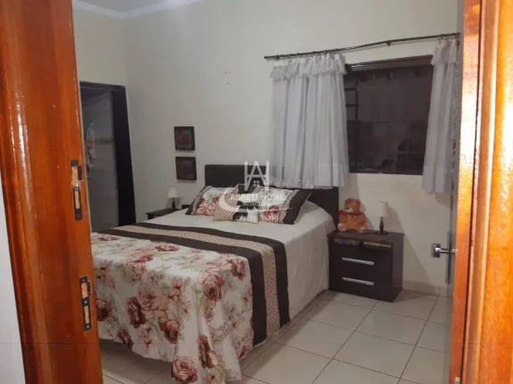 Imagem Casa, Jardim Nazareth - São José do Rio Preto