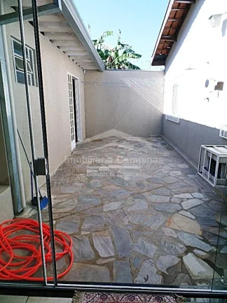 Imagem Casa à venda em Campinas 

Ótima residência em local tranquilo, fácil acesso a rodovias, e ao Ca...