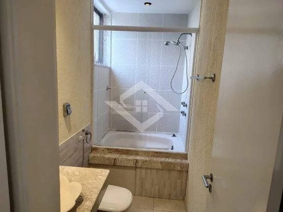 Imagem Apartamento de 3 Quartos para Venda na Barra da Tijuca com 90 m²