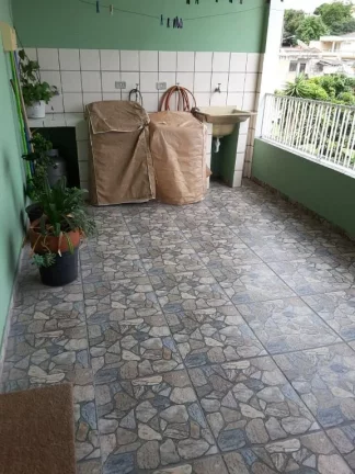 Imagem Casa com 4 dormitórios à venda, 245 m² por R$ 800.000,00 - Vila Correa - Ferraz de Vasconcelos/SP