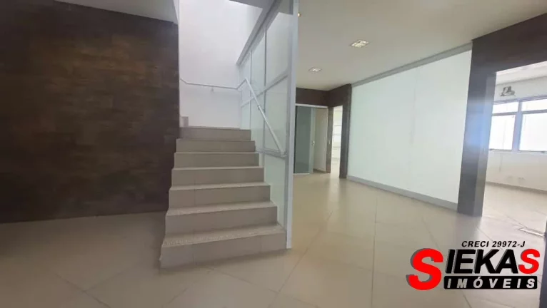 Imagem Salão Comercial de Alto Padrão na Vila Carrão, São Paulo-SP: 17 salas, 30 banheiros, 50 vagas de garagem, 3.337m² de área.