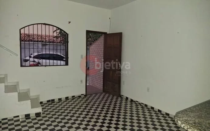 Imagem Excelente casa duplex de 2 quartos no Jardim Olinda em Cabo Frio.