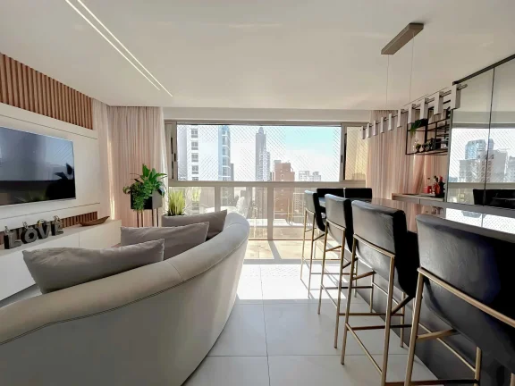 Imagem Apartamento vista mar com 3 suítes sendo 1 master e 3 vagas de garagem em Balneário Camboriú/SC