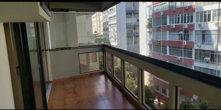 Imagem APARTAMENTO A VENDA TONELERO 3 QUARTOS COM VARANDA E 3 VAGAS