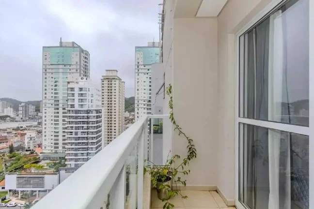 Imagem Apartamento com 2 suítes e 2 vagas de garagem no bairro Fazenda - Itajaí
