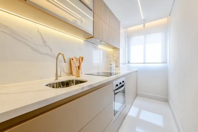 Imagem Apartamento à venda no bairro Passo da Areia - Porto Alegre/RS