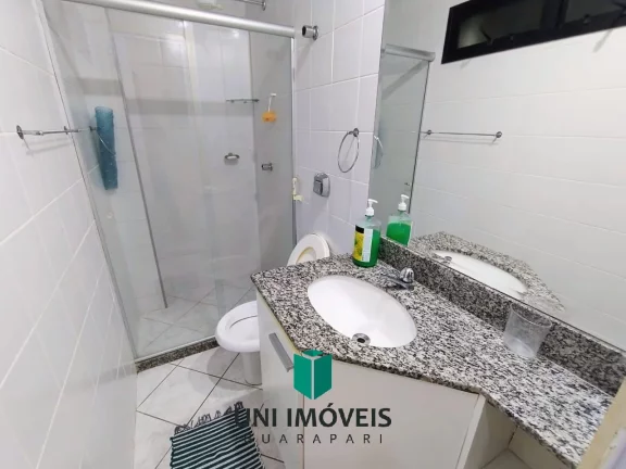 Imagem Pronto para morar: 2 quartos, suíte, varanda com vista e vaga no Centro de Guarapari, excelente opção