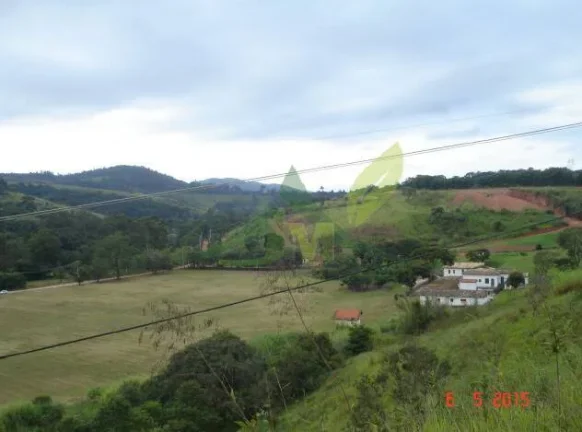 Imagem Fazenda à Venda no Bairro de Batatuba em Piracaia