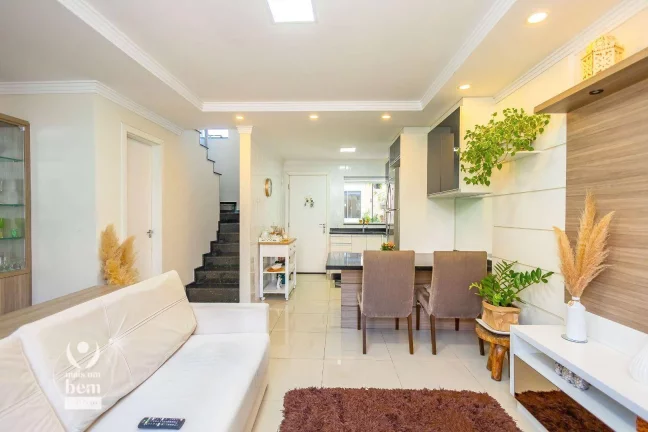 Imagem Sobrado com 3 dormitórios à venda, 162 m² por R$ 1.100.000,00 - Xaxim - Curitiba/PR