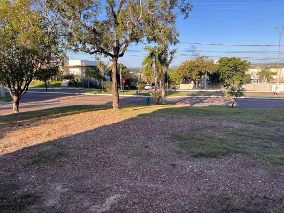 Imagem Terreno em Condomínio para Venda em Cuiabá / MT no bairro Jardim Imperial