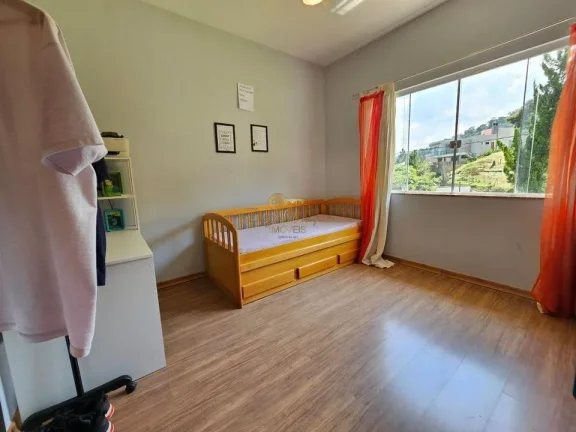 Imagem Casa em Condomínio para Venda em Teresópolis / RJ no bairro Vargem Grande