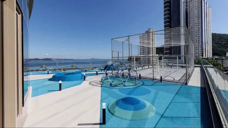 Imagem Cobertura Quadriplex com 8 suítes e 10 vagas de garagem na Barra Sul em Balneário Camboriú