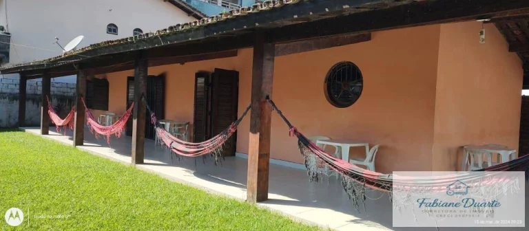 Imagem Casa a venda com 600 m² de terreno na Praia das Toninhas