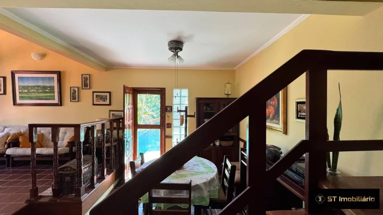 Imagem Incrivel Casa em Condominio - Atibaia/SP- R$650 mil- Financiamento Bancario