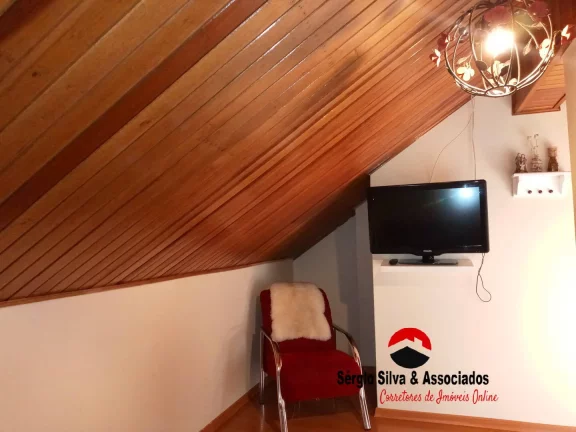 Imagem Apartamento mobiliado para venda, por R$ 380.000,00 em Campos do Jordão/SP.