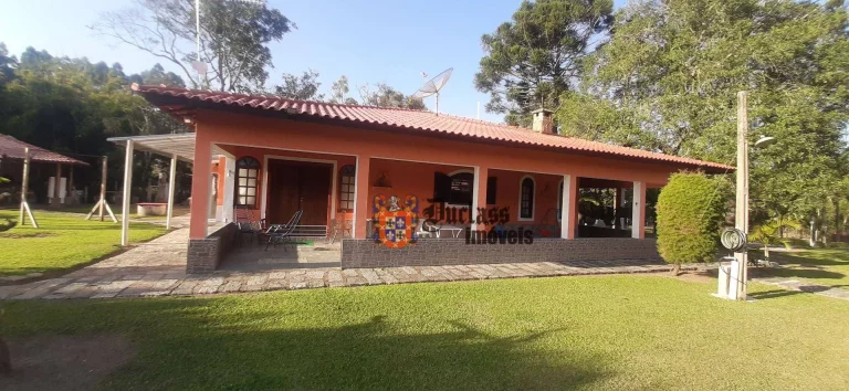 Imagem Chácara com 6 dormitórios à venda, 8000 m² por R$ 950.000,00 - Furnas - Extrema/MG