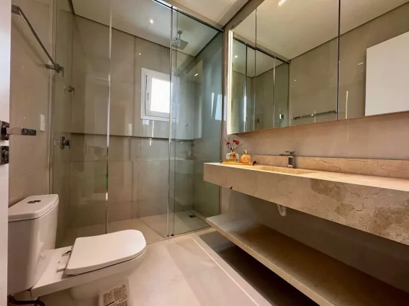 Imagem Apartamento com 4 suítes e 3 vagas de garagem na Praia Brava - Itajaí