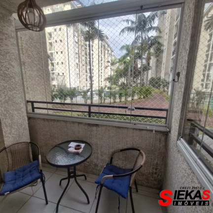 Imagem Apartamento para locação moderno e aconchegante com mobília na Vila Prudente, São Paulo-SP: 2 quartos, 1 sala, 1 banheiro, 1 vaga de garagem.