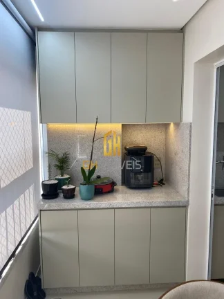 Imagem Excelente apartamento, completo em armários planejados, em uma excelente localização.
-83 mt²
-3...