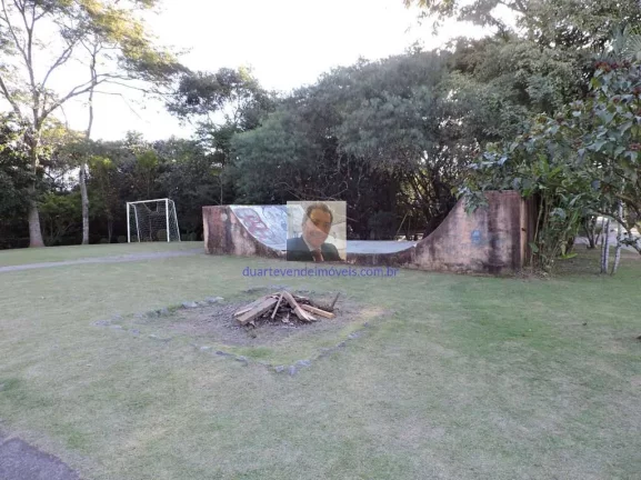 Imagem Vende-se Casa no Cond Terras do Madeira -3d/1ste MODERNA INTEGRADA.
