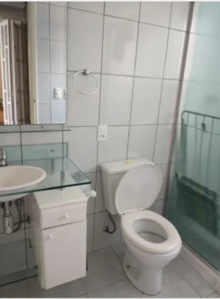 Imagem "Você está cansado de viver cercado por inquilinos barulhentos e vizinhos que trocam todo mês?"