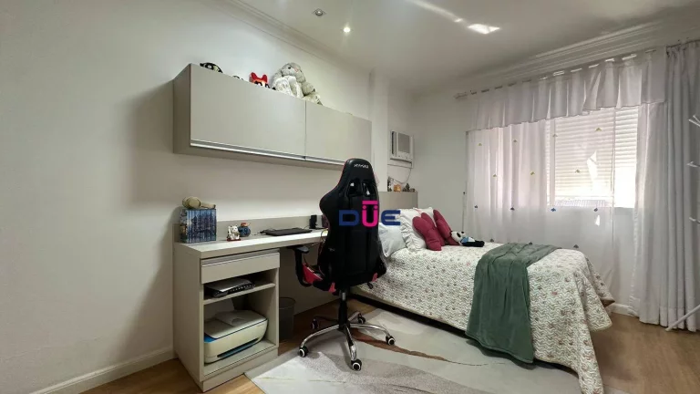 Imagem Apartamento com 3 dormitórios à venda, 108 m² por R$ 530.000 - Boqueirão - Santos/SP