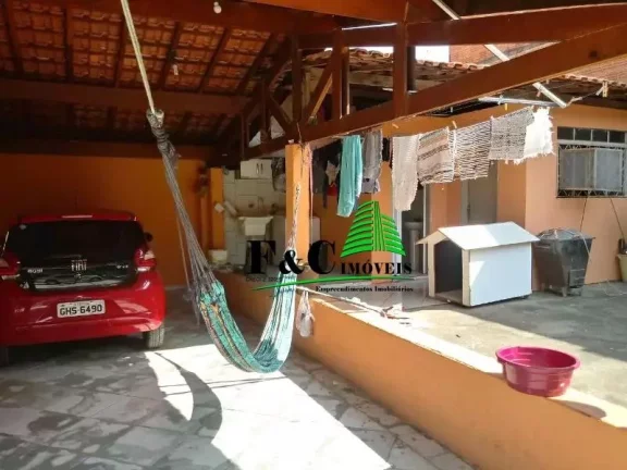 Imagem Casa para Venda em Limeira, Parque Residencial Aeroporto, 3 dormitórios, 2 banheiros, 9 vagas