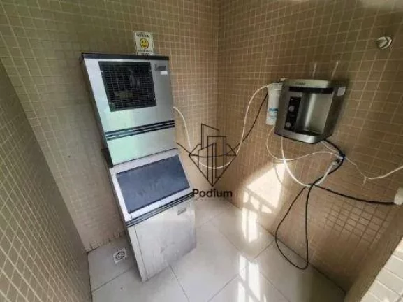 Imagem Apartamento com projetados e varanda/sacada gourmet a 350m da praia do Jardim Oceania - AP2828.