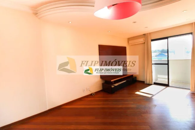Imagem More em um apartamento com 107 m² com 3 quartos 2 garagens paralelas no miolo Cambuí - Campinas - SP