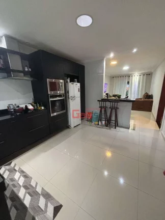 Imagem Casa com 3 dormitórios à venda, 130 m² por R$ 600.000,00 - São Matheus - São Pedro da Aldeia/RJ