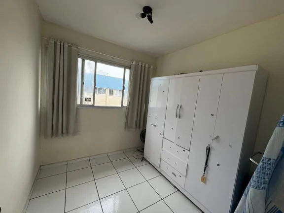 Imagem Excelente apartamento de 2 quartos com dependência aconchegante e bem localizado para chamar de seu? Então não perca essa oportunidade!