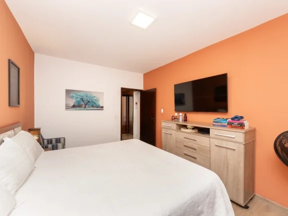 Imagem Casa Duplex Brooklin - 465M², 5 Dorms, 3 Suítes, 3 Vagas Determinadas, Piscina, Churrasqueira, Varanda, Terraço.
