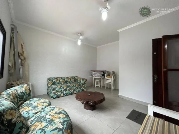 Imagem Oportunidade no Maracanã: Casa Térrea Isolada, 3 Dorms, 4 Vagas | Abaixo do Mercado!