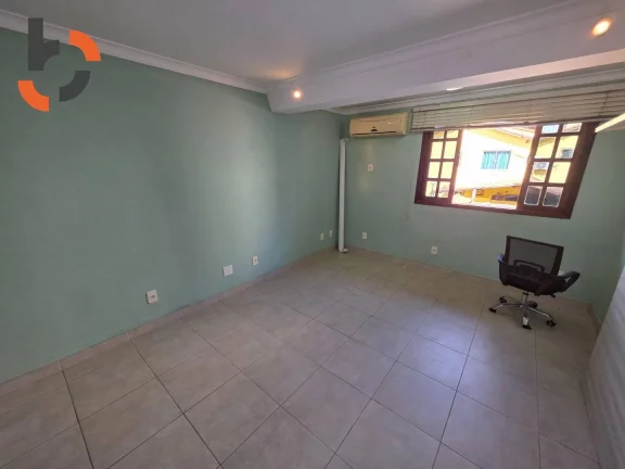 Imagem Casa com 2 dormitórios à venda, 54 m² por R$ 320.000,00 - Banco de Areia - Mesquita/RJ
