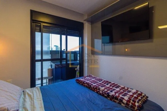 Imagem Apartamento reformado com 55m², 2 dormitórios, sendo 1 suite, 2 banheiros e 1 vaga de garagem. Pos...
