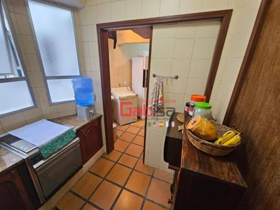 Imagem Apartamento com 3 dormitórios à venda, 140 m² por R$ 620.000,00 - Centro - Cabo Frio/RJ