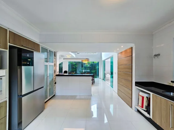 Imagem Impecável Residência de Luxo na Riviera de São Lourenço Módulo 30: 5 Quartos, 5 Suítes, 3 Salas, 6 Vagas, 480m² - Bertioga-SP!