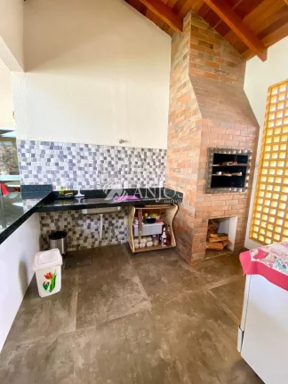 Imagem CASA Á VENDA, NO SETOR RESIDENCIAL NORTE EM SINOP - MT.
