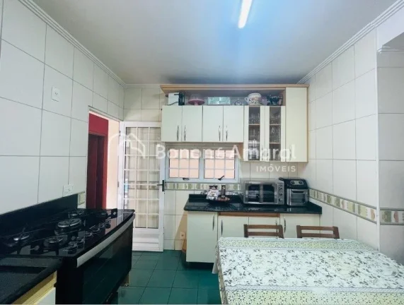 Imagem Linda casa à venda no Condomínio Vivenda das Quaresmeiras, em Valinhos, pela Davanti Negócios Imo...