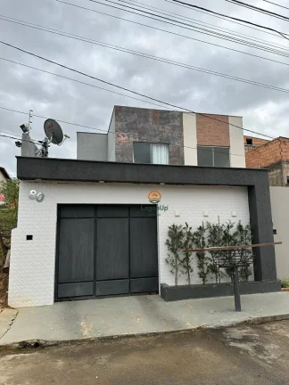 Imagem Casa com 3 dormitórios à venda, 140 m² por R$ 680.000,00 - Visão - Lagoa Santa/MG