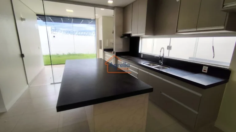 Imagem Casa à venda no bairro CONDOMINIO COSTA AZUL - Mogi Mirim/SP