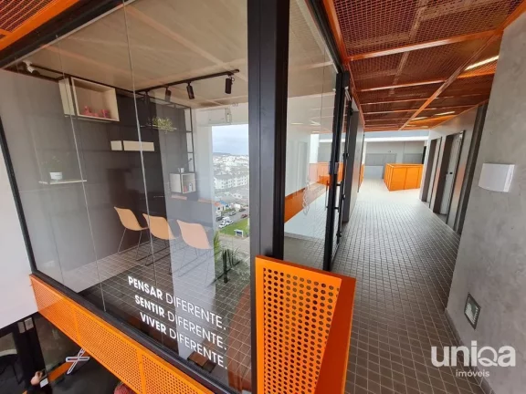 Imagem Alugo 100% mobiliado em camobi Apto 01 dormitório com garagem ed Uniqo