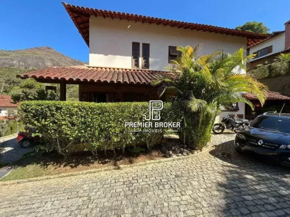 Imagem Casa com 3 dormitórios à venda, 155 m² por R$ 790.000,00 - Quebra Frascos - Teresópolis/RJ