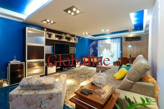 Imagem Casa à venda com 5 Quartos, 4 suítes, 315 m² por R$ 1.790.000,00 no Boqueirão em Santos