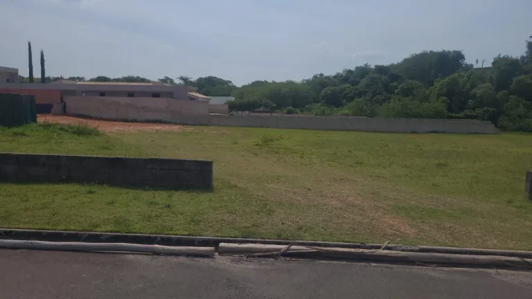 Imagem Sobre terreno com 1.125 m² à venda em Votorantim - SP