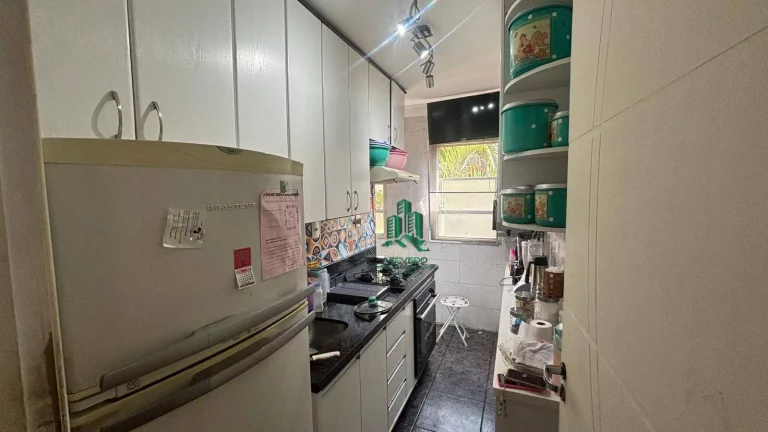 Imagem Apartamento com 2 dormitórios à venda, 52 m² por R$ 290.000,00 - São João - Guarulhos/SP