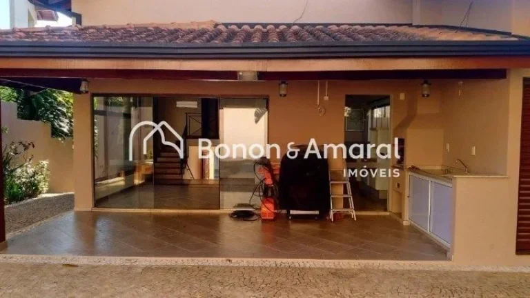 Imagem Belíssima casa para locação no Condomínio Florada da Mata, em Valinhos localizada em região pri...