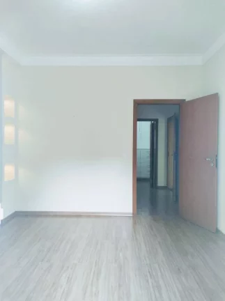 Imagem Casa em Condomínio com 03 suítes para Locação em Valinhos